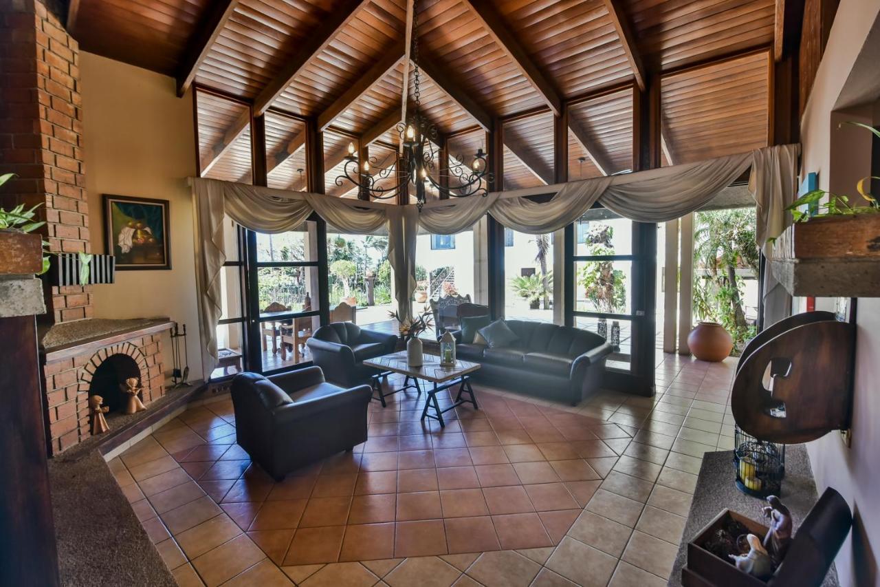 La Riviera Hotel San Antonio De Belen Extérieur photo
